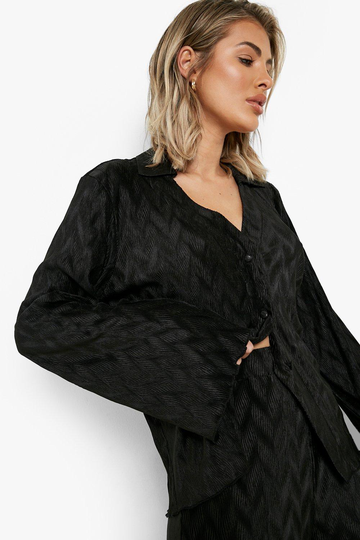 Plisserad Skjorta Med Utsvängd Ärm, Black