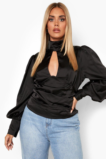 Plus - Blus I Satin Med Chokerkrage Och Nyckelhålsöppning, Black