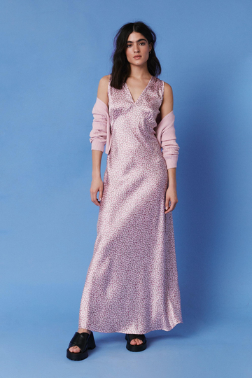 Blommig Långklänning I Satin, Pink