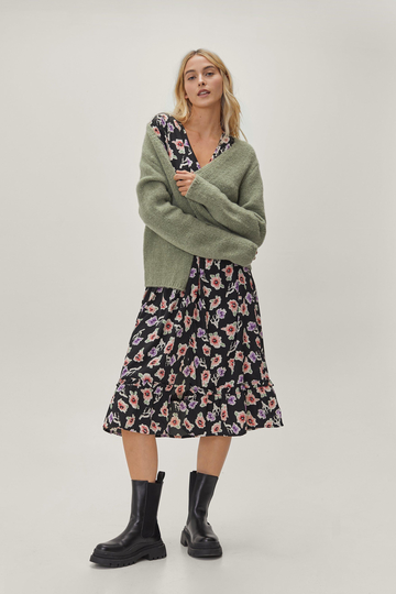 Blommig Långärmad Midiklänning Med Volanger, Black