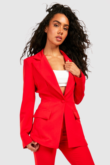 Figursydd Kavaj, Red