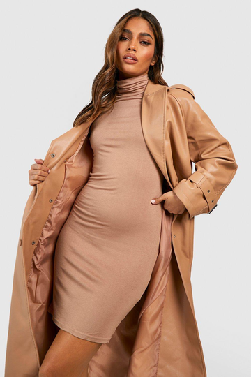Basic Kort Klänning Med Polokrage, Beige
