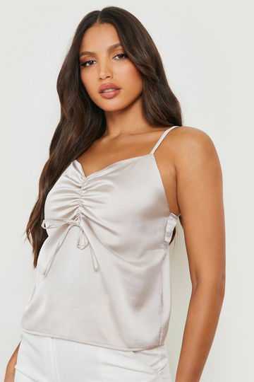 Tall - Linne I Satin Med Rynkade Detaljer, Beige