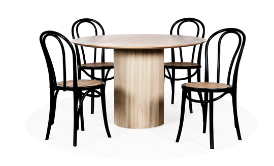 RIBERA/CHOLET Matgrupp 4 Stolar Natur/Svart