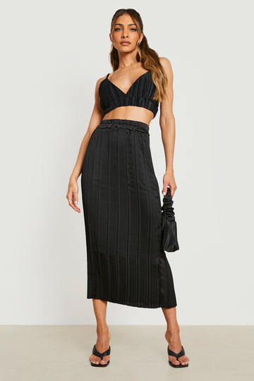 Plisserad Midaxikjol I Satin, Black