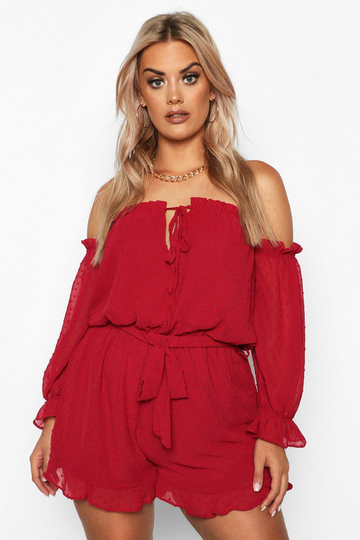 Plus - Romper I Prickig Mesh Med Bara Axlar Och Volanger, Red