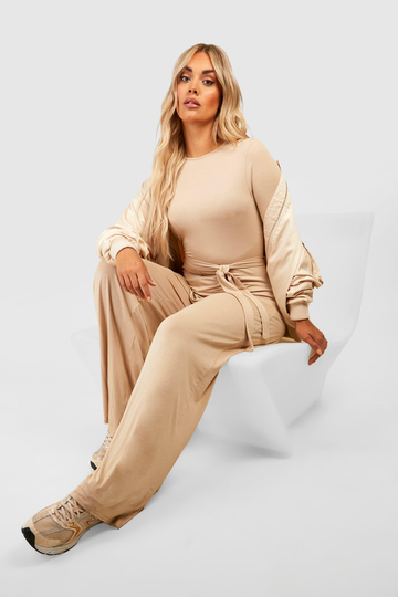 Plus - Basic Jumpsuit I Jersey Med Bälte, Beige