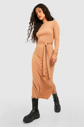 Mjuk Ribbad Lång Klänning Med Knytskärp, Beige