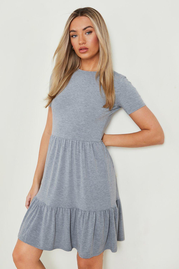 Kortärmad Klänning Med Volanger, Grey