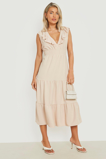 Midaxiklänning Med Smock Och Volanger, Beige