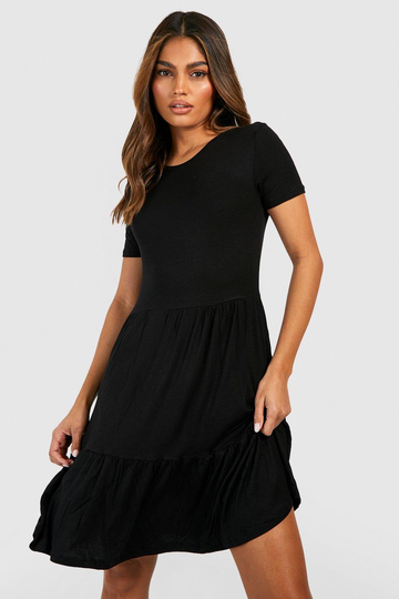 Kortärmad Klänning Med Volanger, Black