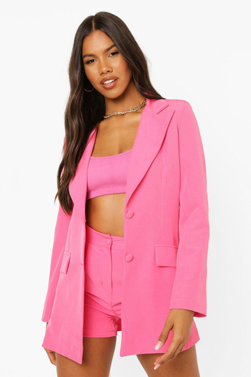 Figurnära Kavaj, Pink