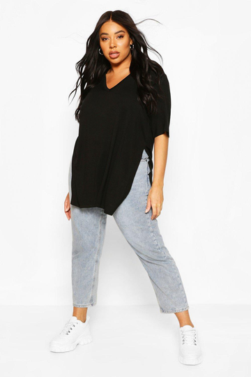Plus - Lång T-Shirt Med V-Ringning Och Slits, Black