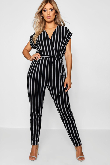 Plus - Kritstrecksrandig Jumpsuit, Black