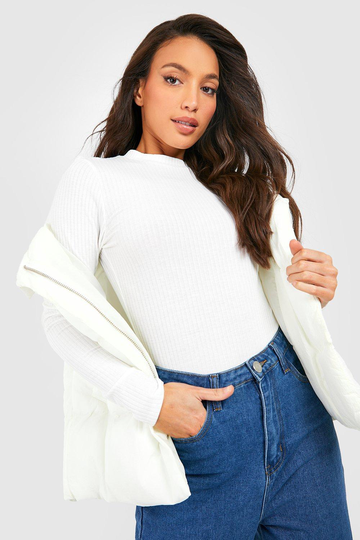 Tall Mjuk Långärmad Topp Med Rund Hals, White