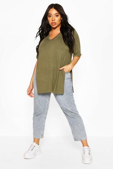Plus - Lång T-Shirt Med V-Ringning Och Slits, Green